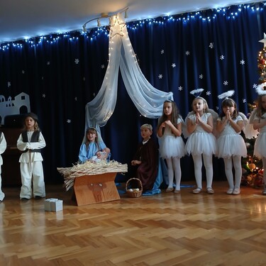 597780938 122249175854174904 4565675947509253675 n